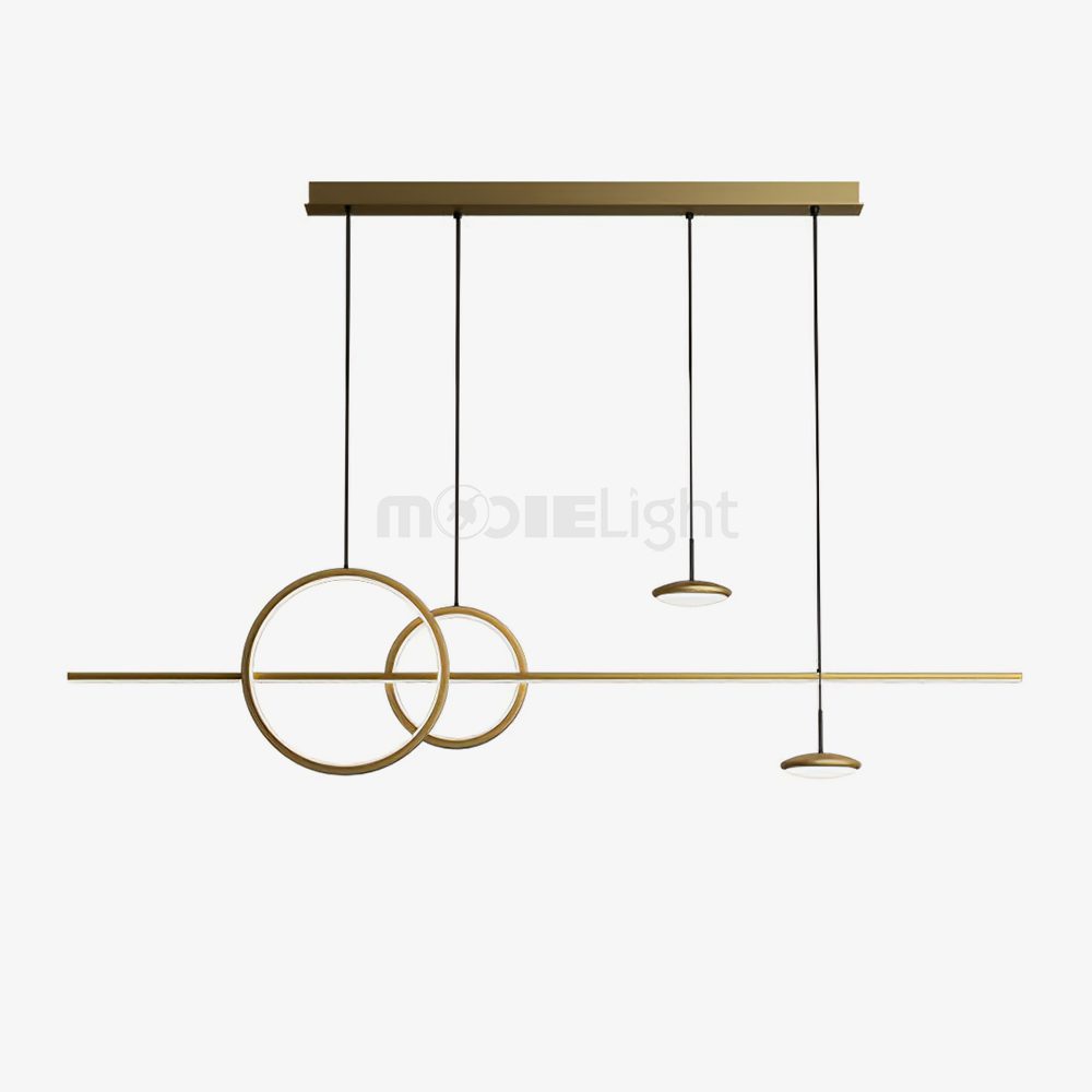 Moderner Kronleuchter mit geometrischer Form