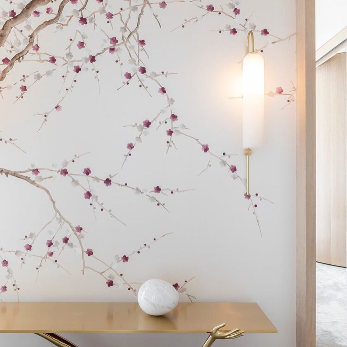modern-glass-wall-lamp