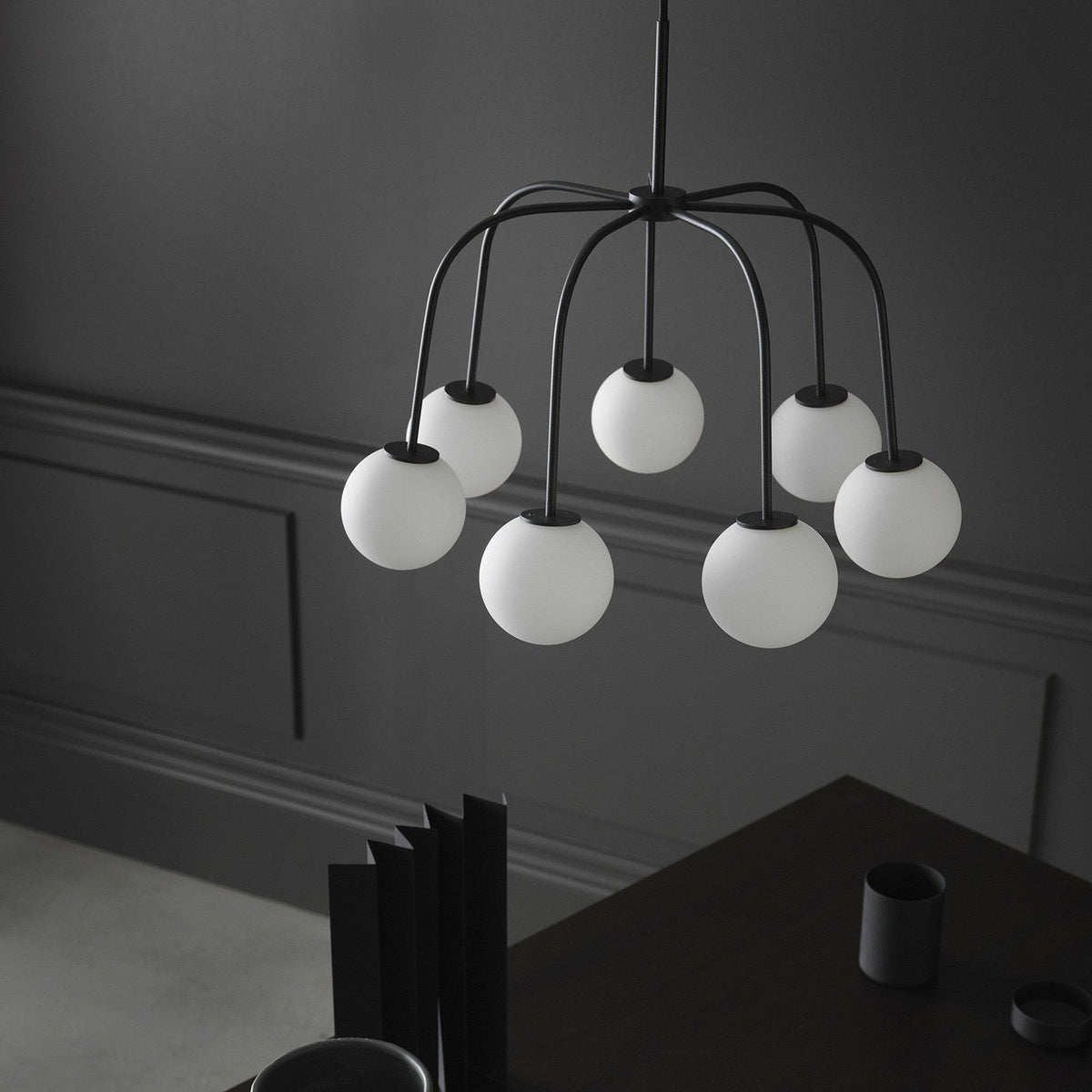 modern-octopus-chandelier