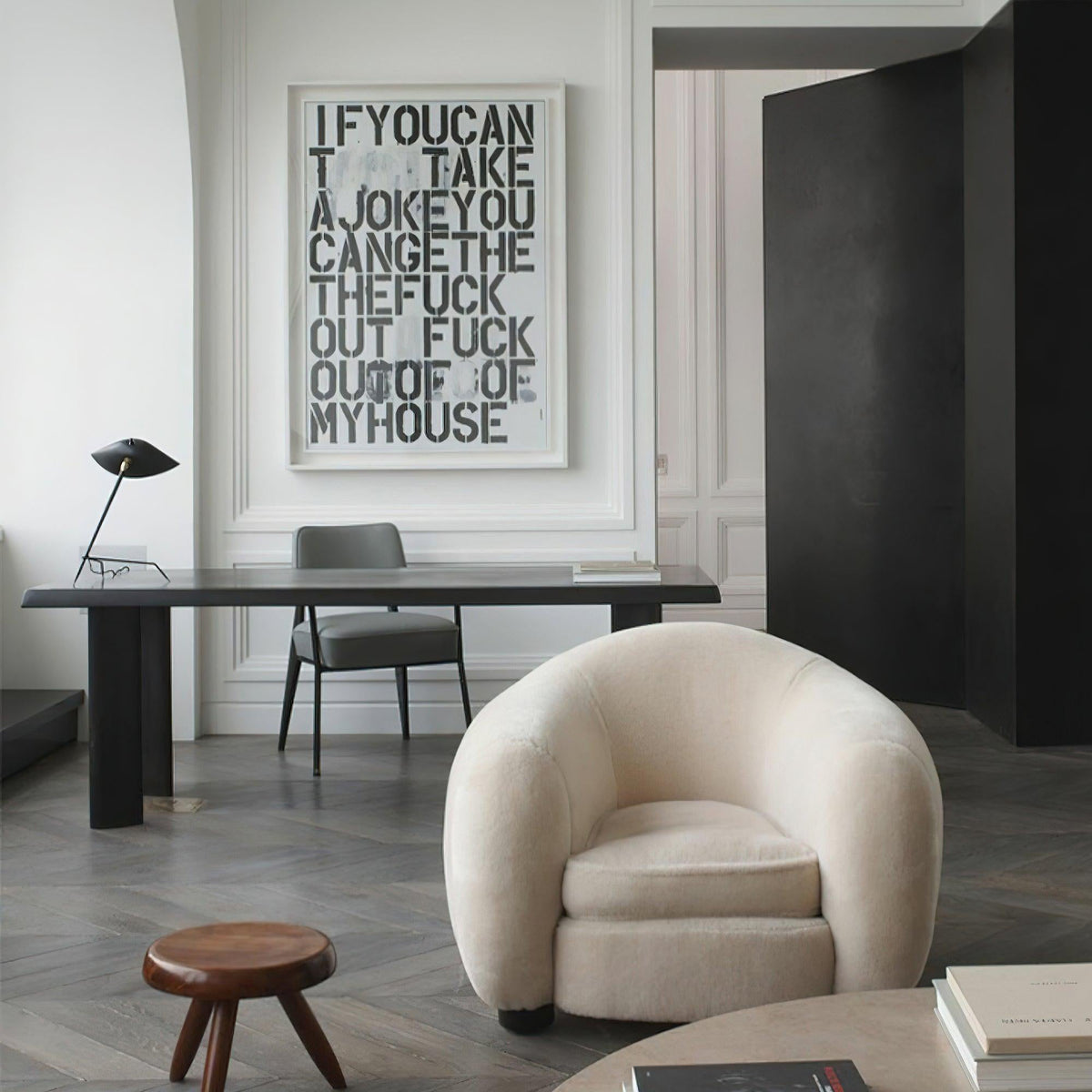 modern-tripod-table-lamp