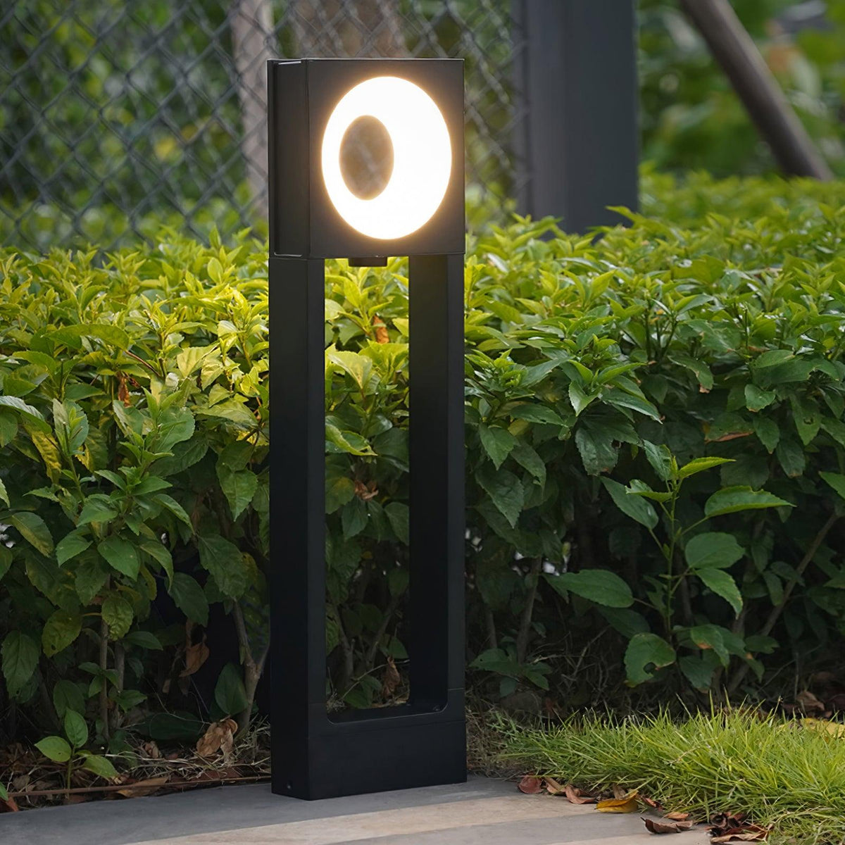 molde-garden-outdoor-light