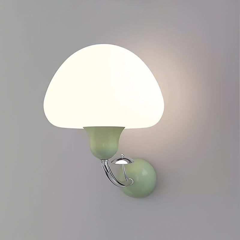 molly-mushroom-wall-lamp