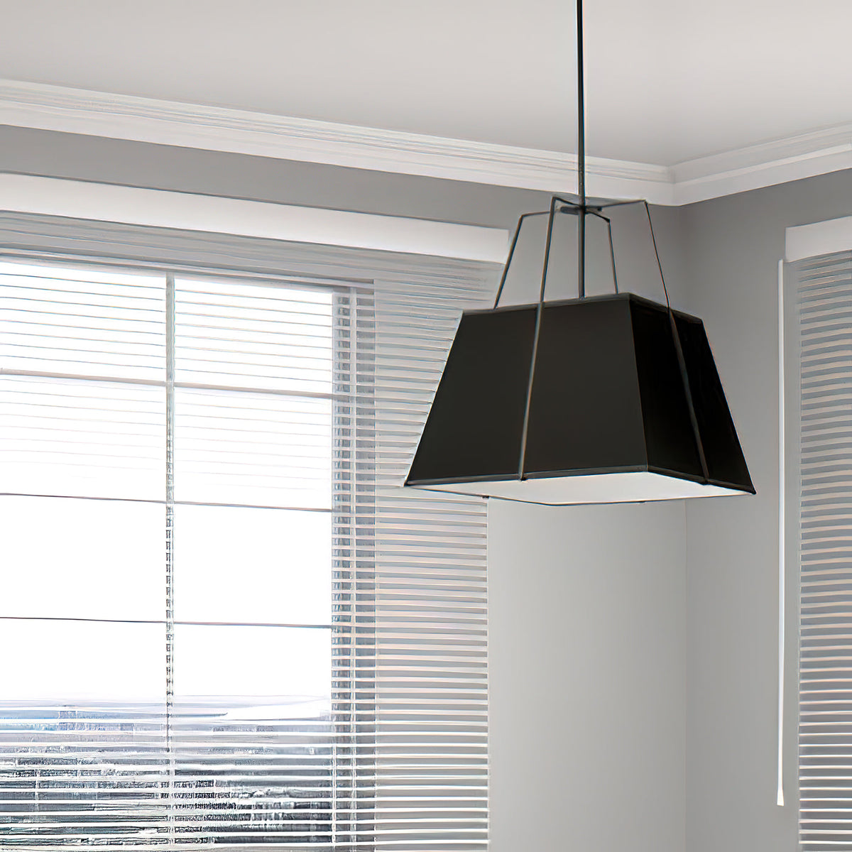 monarc-pendant-light