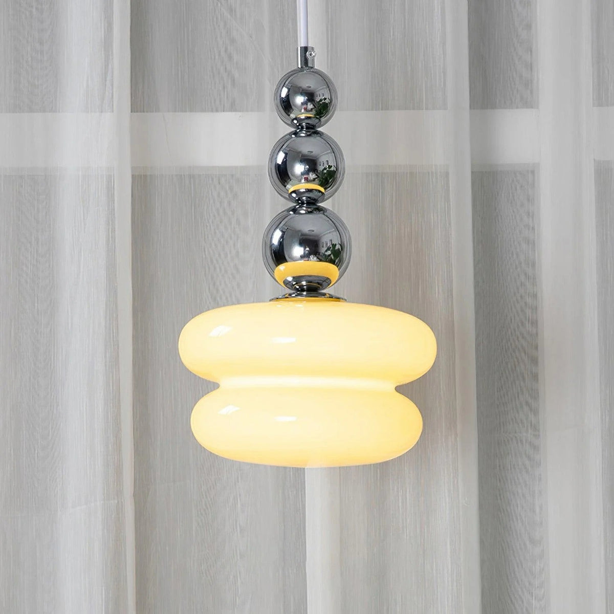 monette-pendant-light