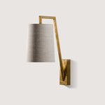monty-wall-lamp