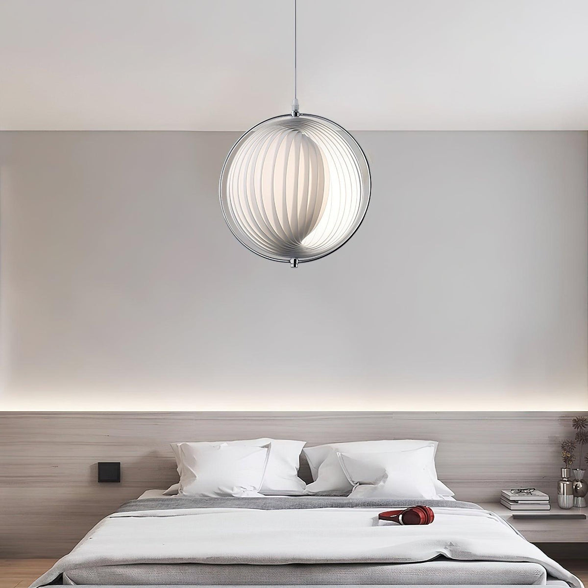 moon-echo-pendant-lamp