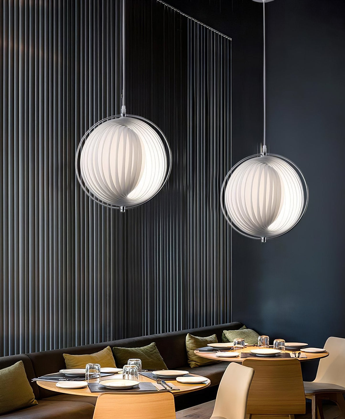 Moon Kare Pendant Lamp