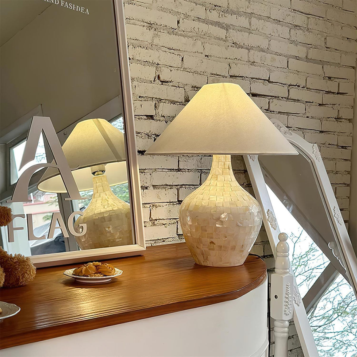 mosaic-table-lamp