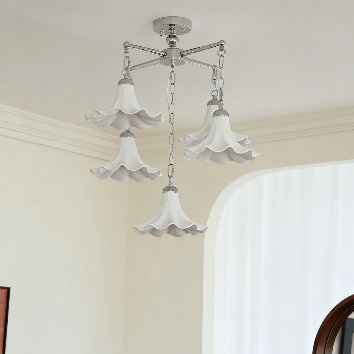 Mugena Bloom Chandelier – Five-Light Floral Ceramic Pendant Chandelier