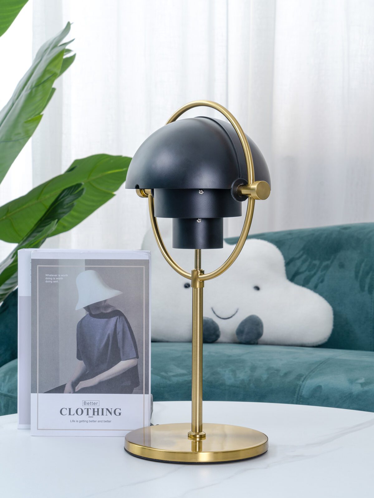 Deformed Ball Table Lamp