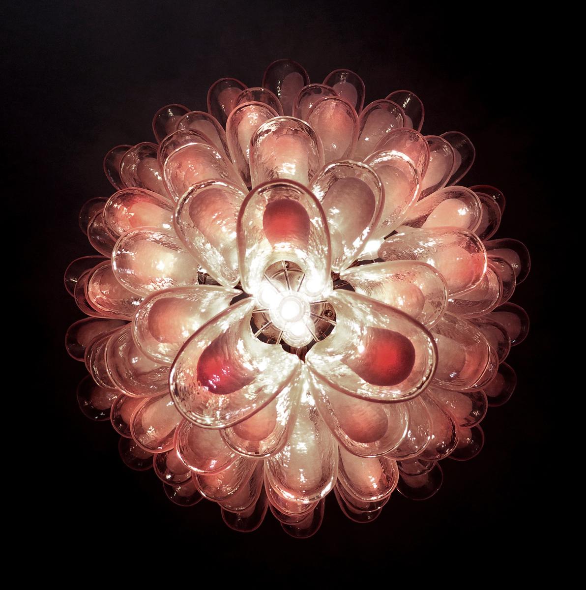 murano-petal-chandelier