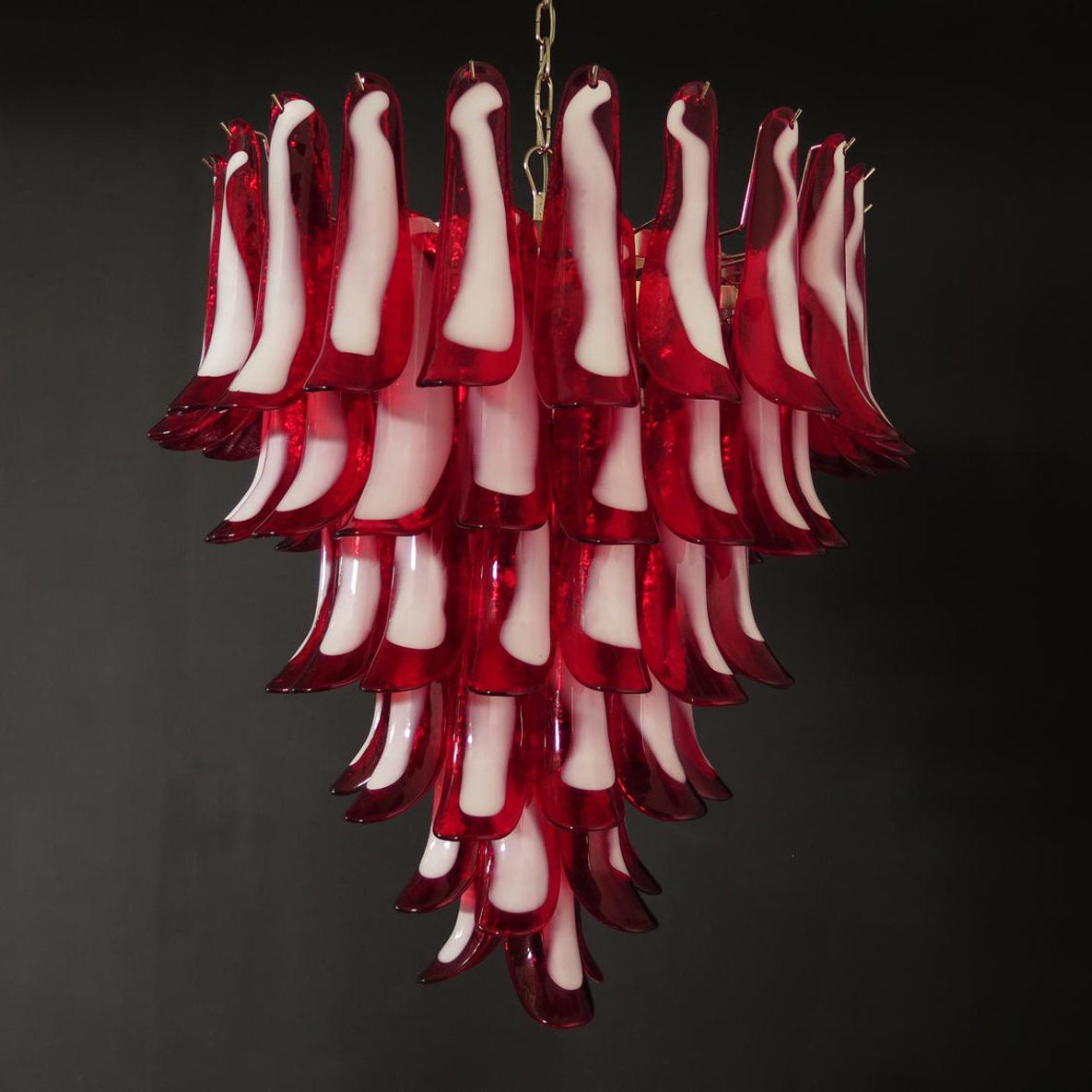 murano-petal-chandelier