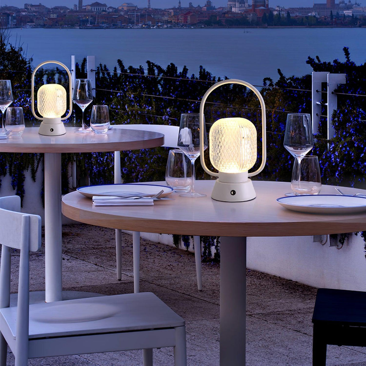 Muse Built In Battery Table Lamp