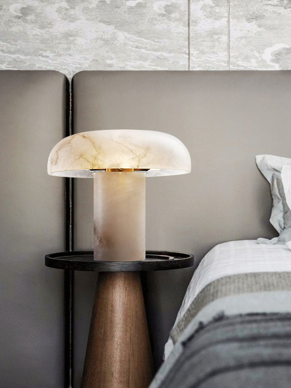 mushroom-type-table-lamp