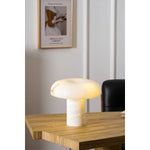 mushroom-type-table-lamp