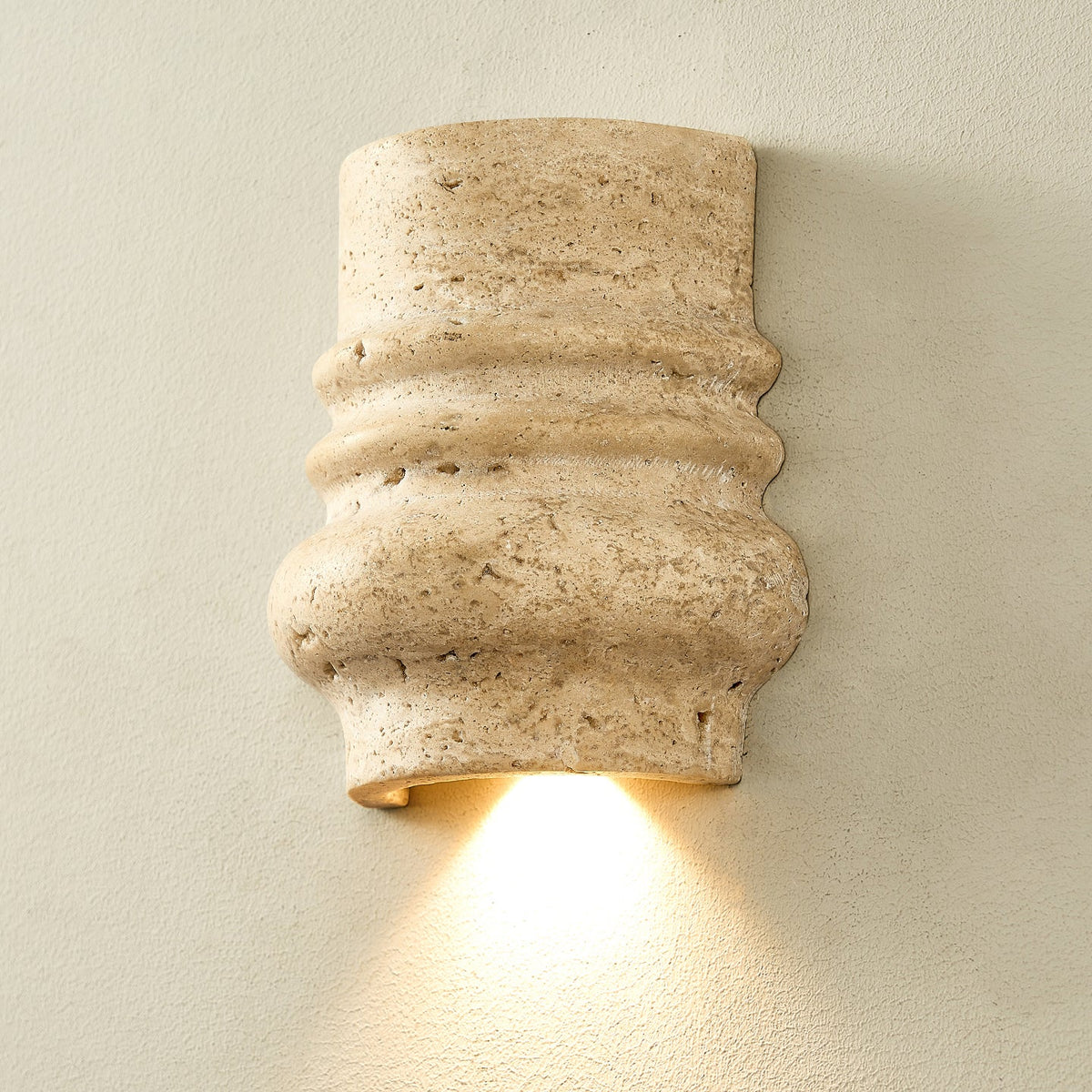 mya-travertine-wall-lamp
