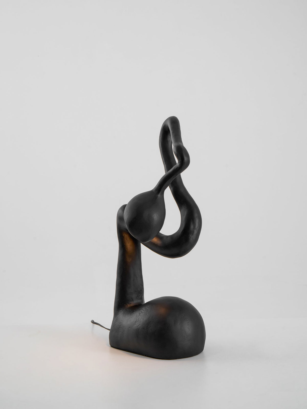 Myrrh Sculptural Table Lamp – Modern Art Deco LED Accent Light