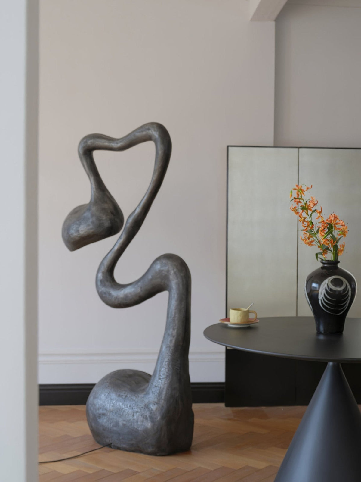 Myrrh Sculptural Floor Lamp in Matte Black with Gold Interior