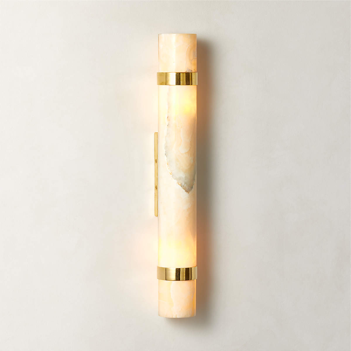 natalia-onyx-wall-lamp
