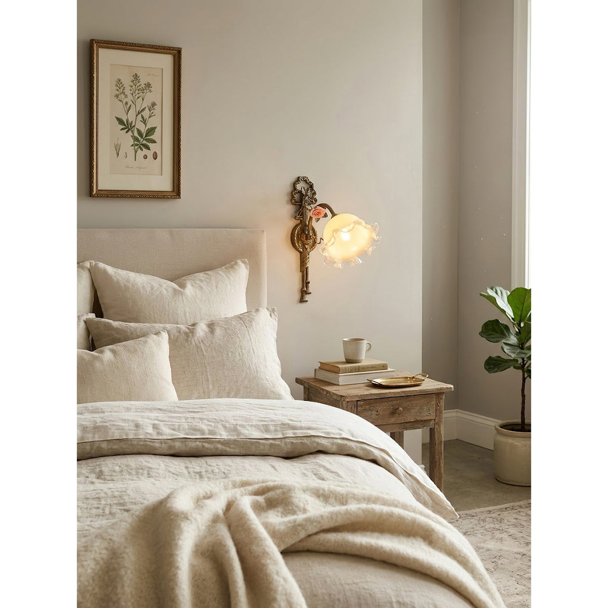 neiman-wall-lamp
