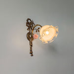 neiman-wall-lamp