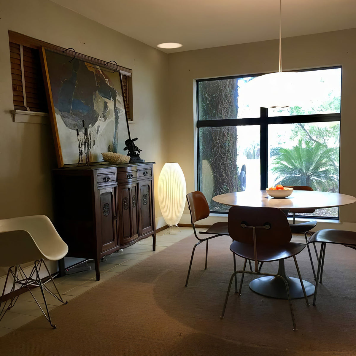 Tripod Bubble Table Lamp – Mid-Century Modern Sculptural Lighting
