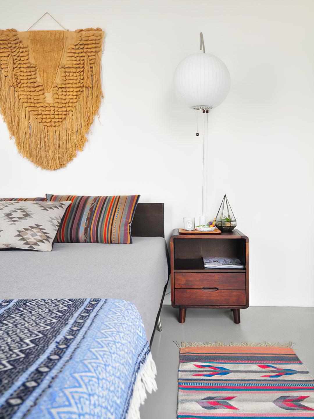nelson-wall-lamp