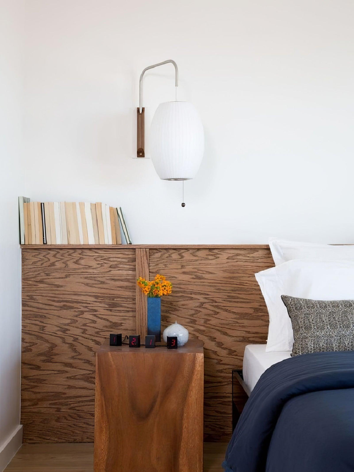 nelson-wall-lamp