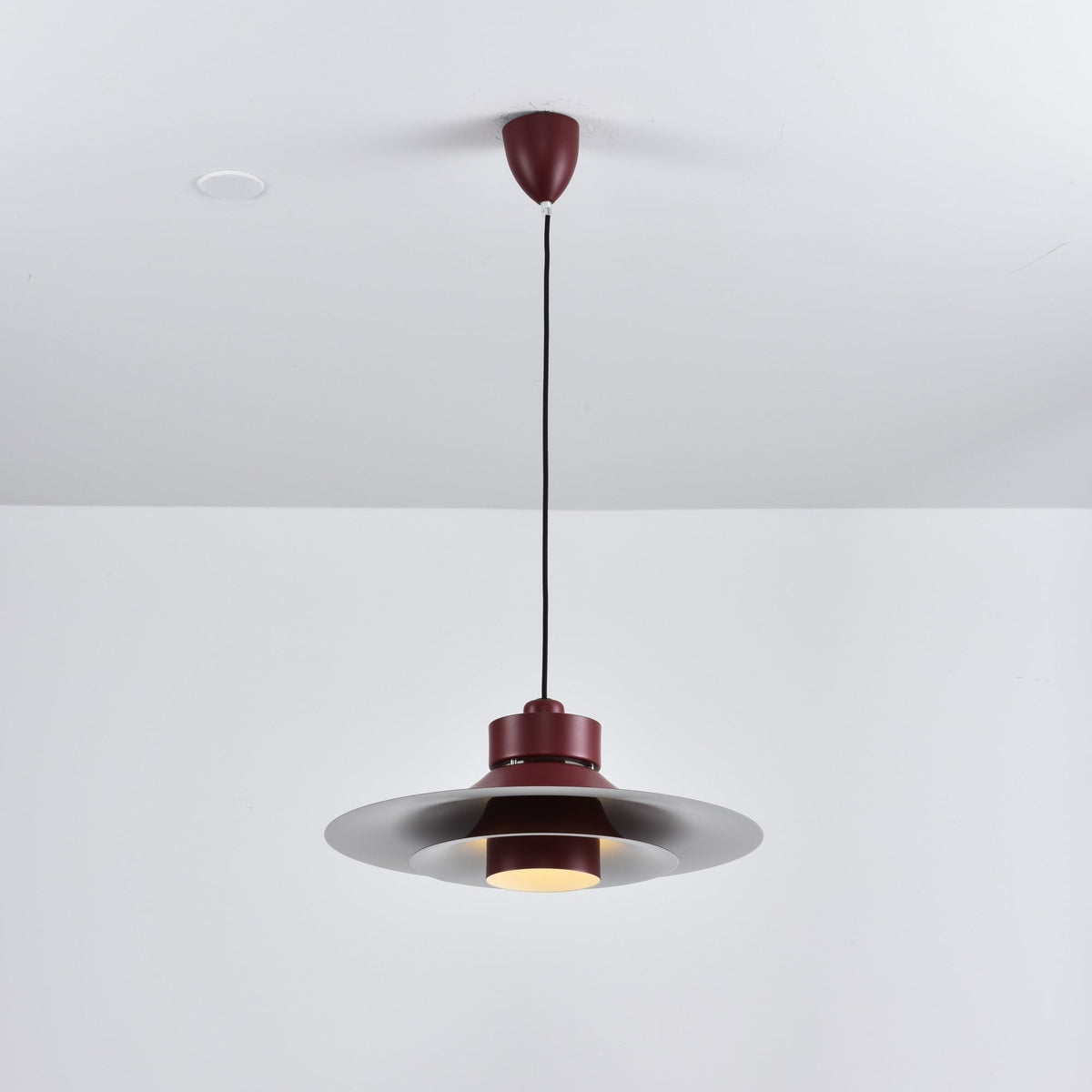 Nero Eclipse Modern Pendant Light – Matte Black Designer Ceiling Lamp