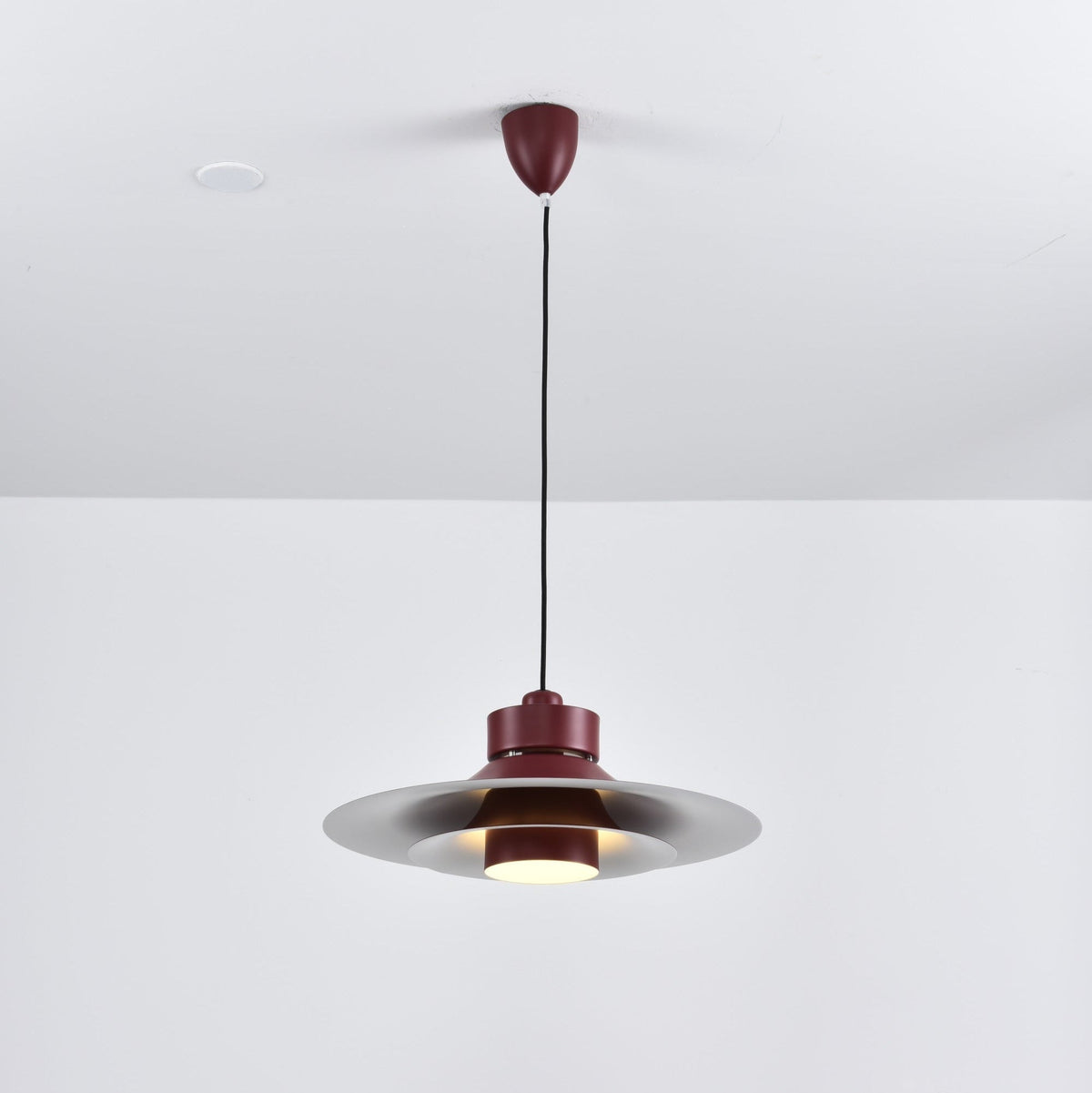 Nero Eclipse Modern Pendant Light – Matte Black Designer Ceiling Lamp