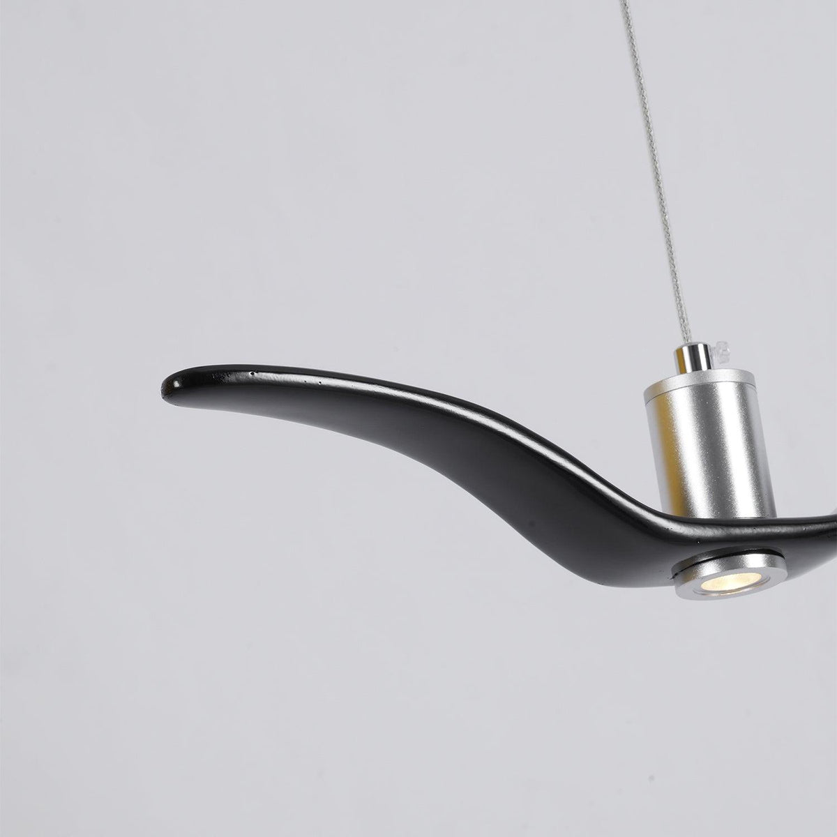 Aviara LED Pendant Light – Modern Aluminum Bird-Inspired Ceiling Lamp