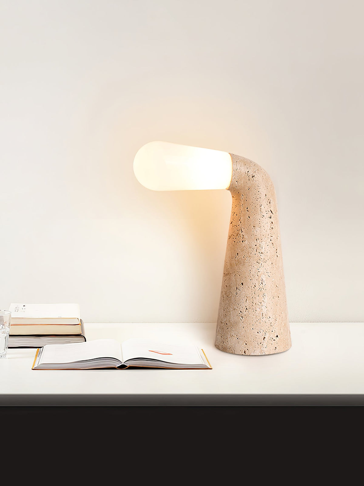 Nilo Travertine Table Lamp – Sculptural Stone Accent Light