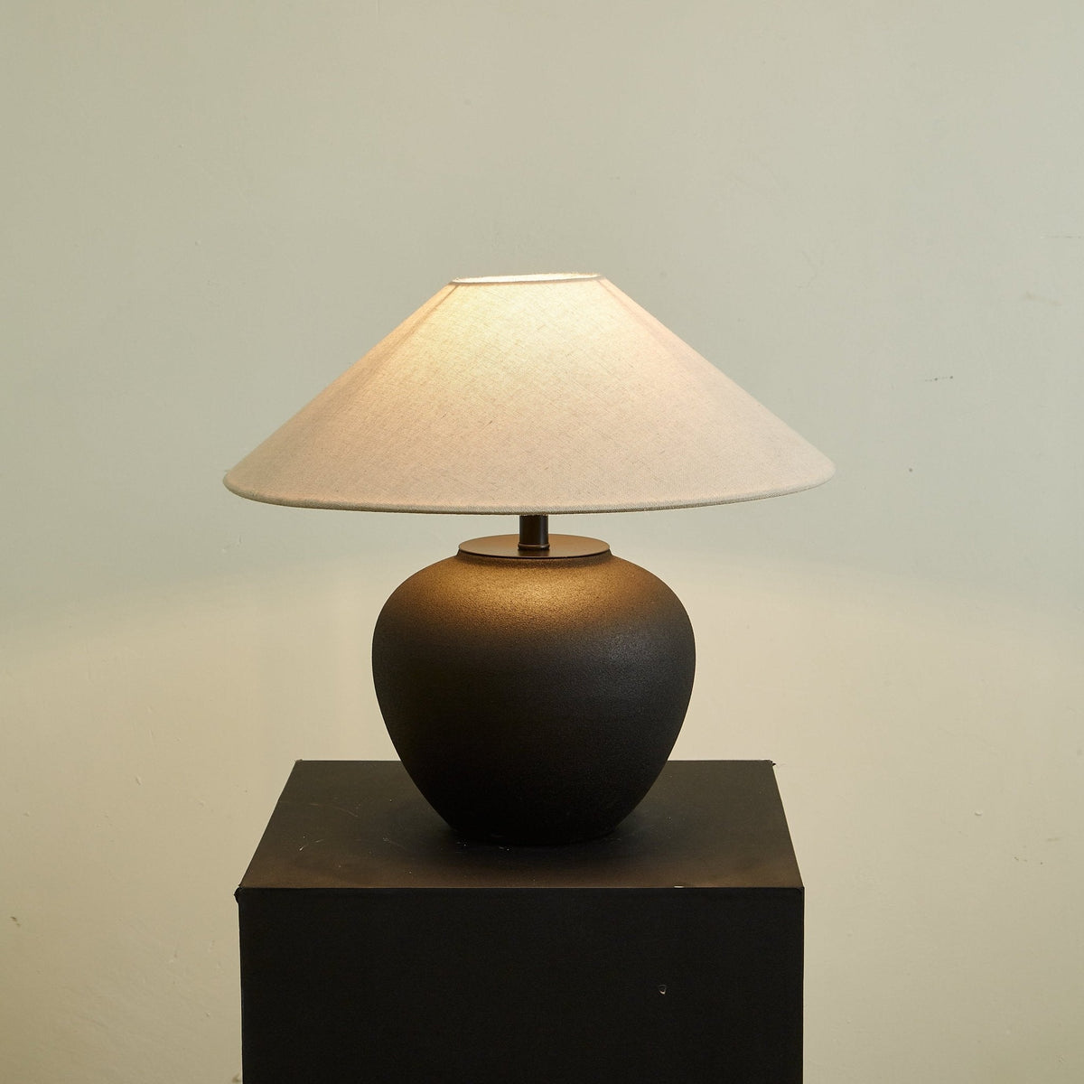 Noirveil Ceramic Table Lamp with Linen Shade for Modern Interiors