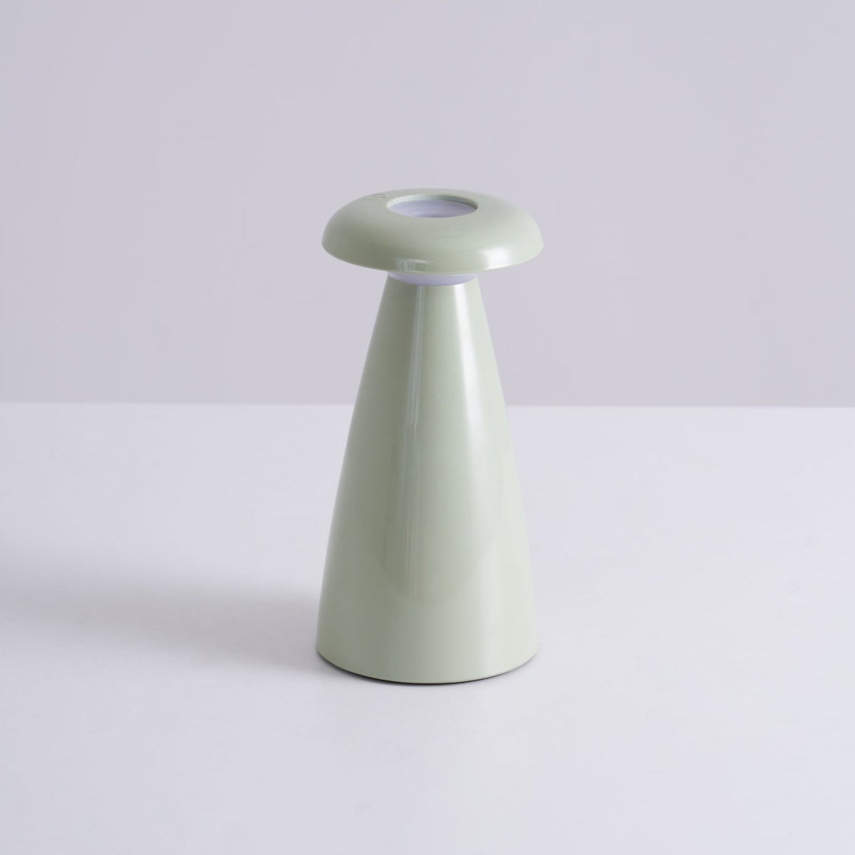 Noko Rechargeable Mushroom Table Lamp in Ceramic Finish