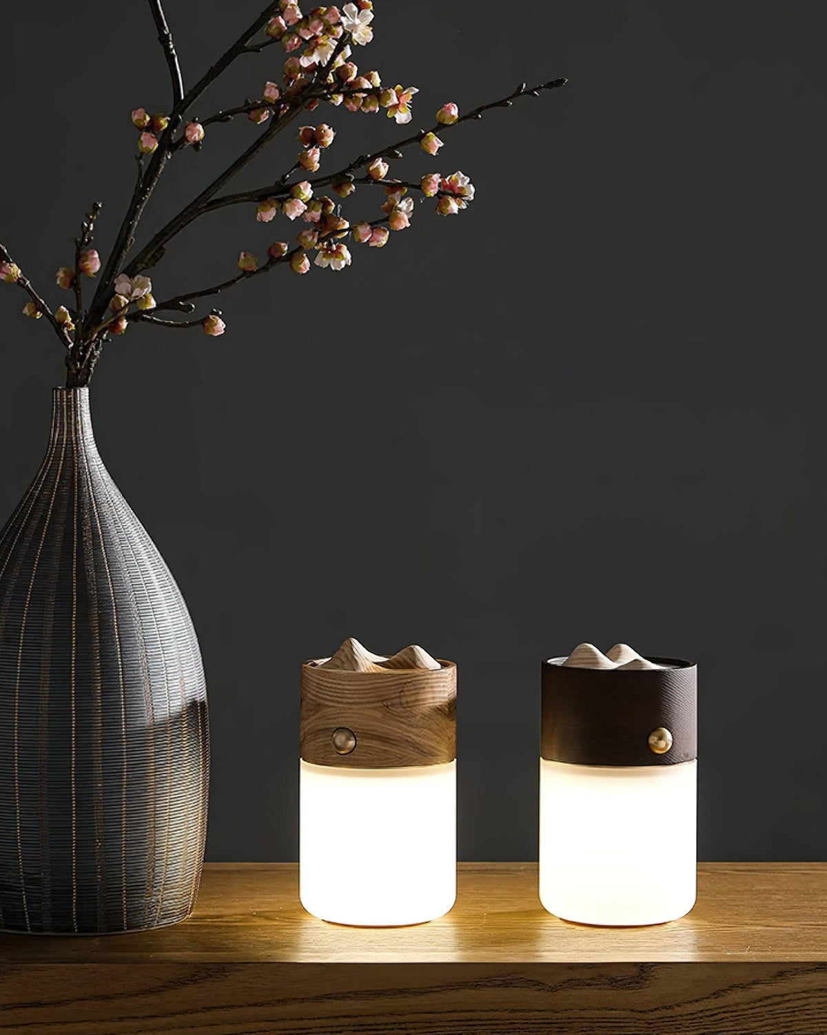 nomad-lantern-table-lamp