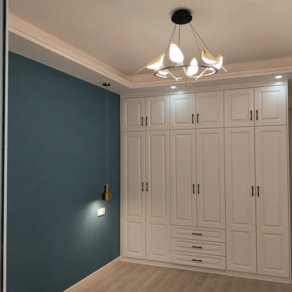 Nomi Chandelier