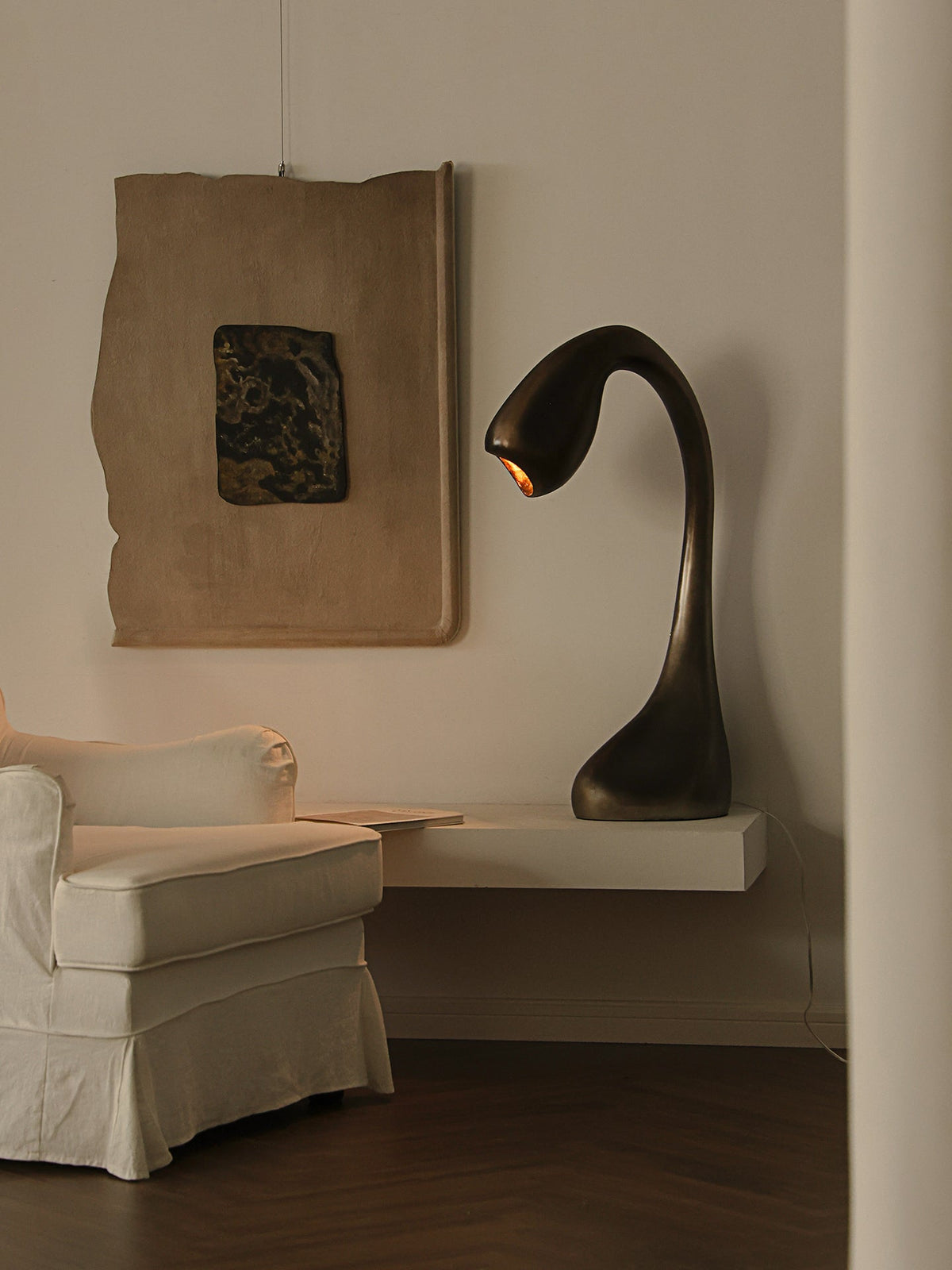 Noor Sculptural Table Lamp in Bronze – Modern Art Deco Accent Light