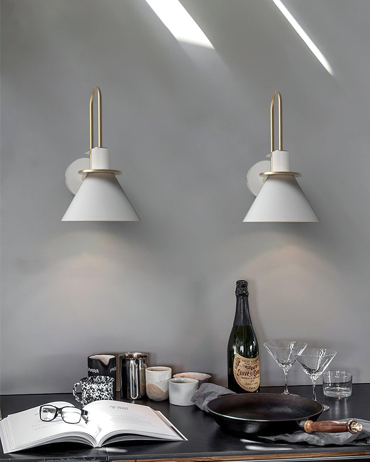 nordic-metal-wall-sconce