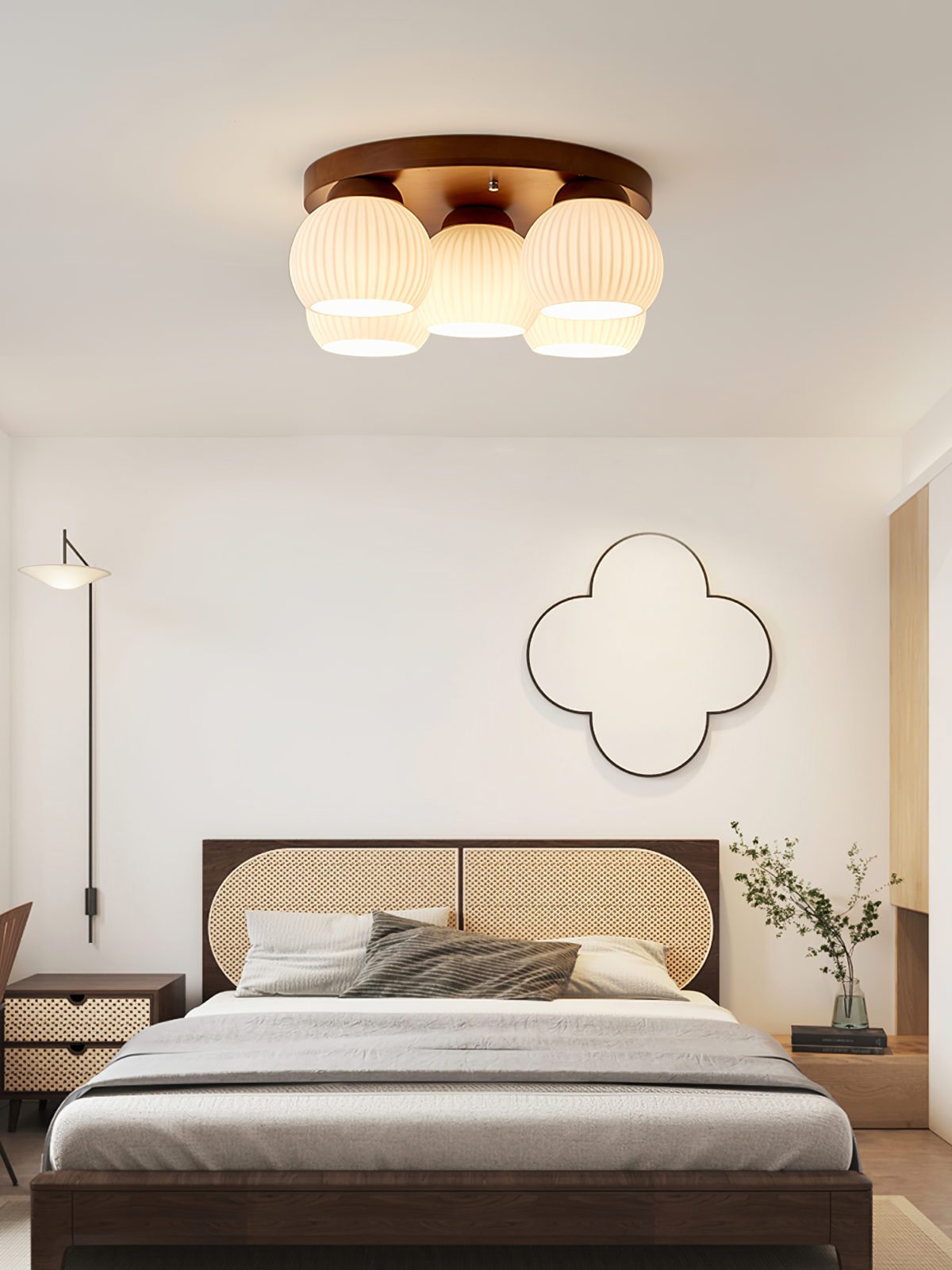 Nordic Wood Art Round Ceiling Lamp