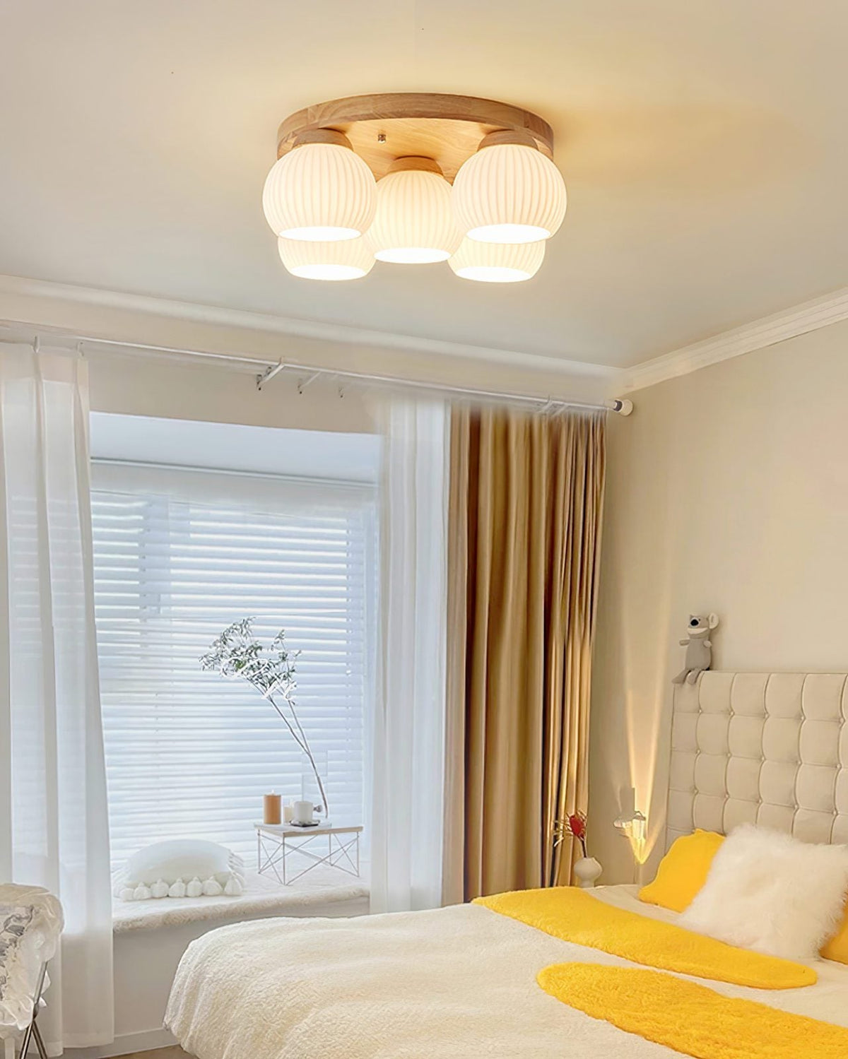 Nordic Wood Art Round Ceiling Lamp