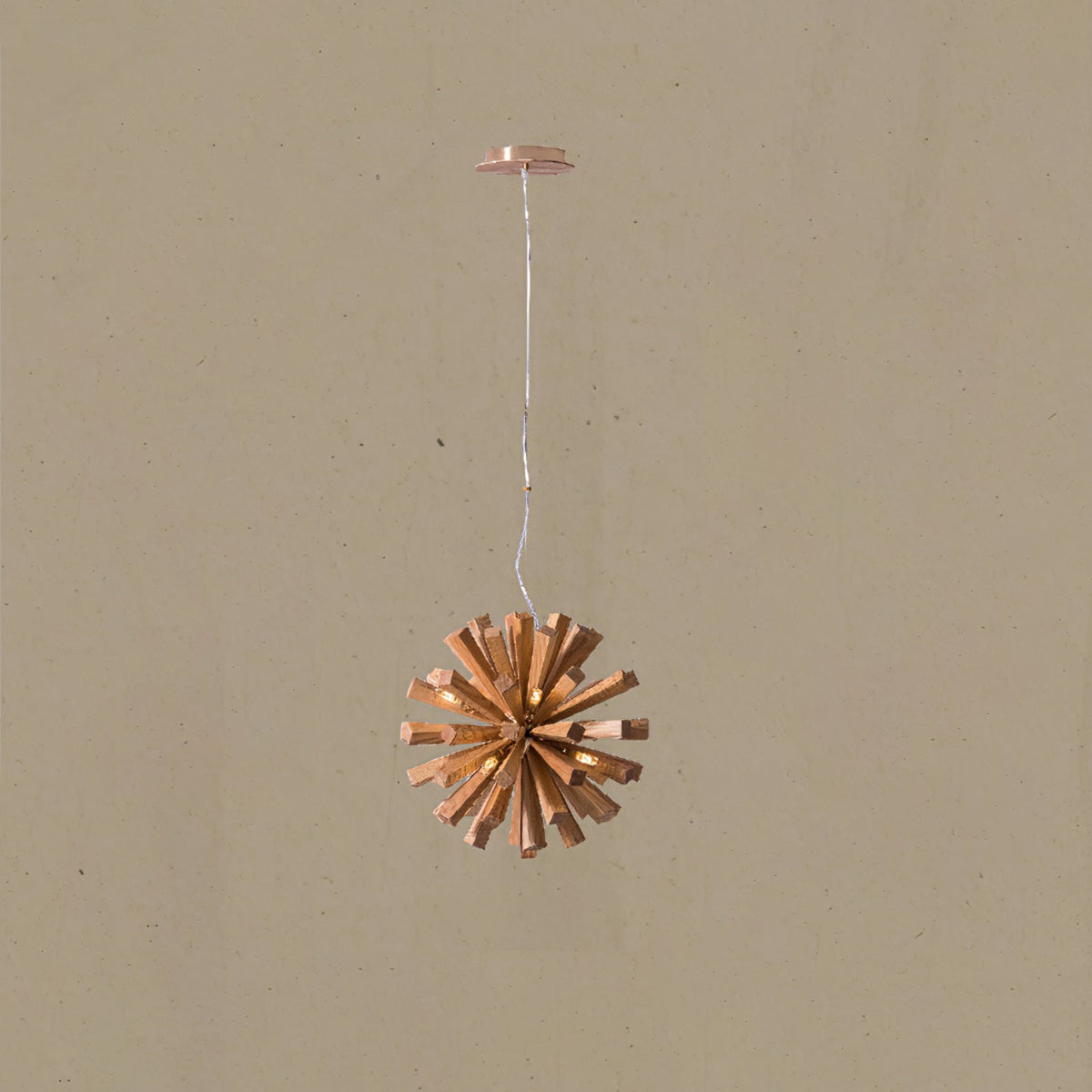 Nova Burst Wooden Chandelier – Modern Sculptural LED Pendant Light