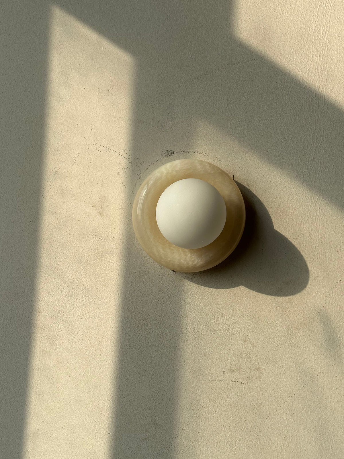 novi-jade-wall-lamp