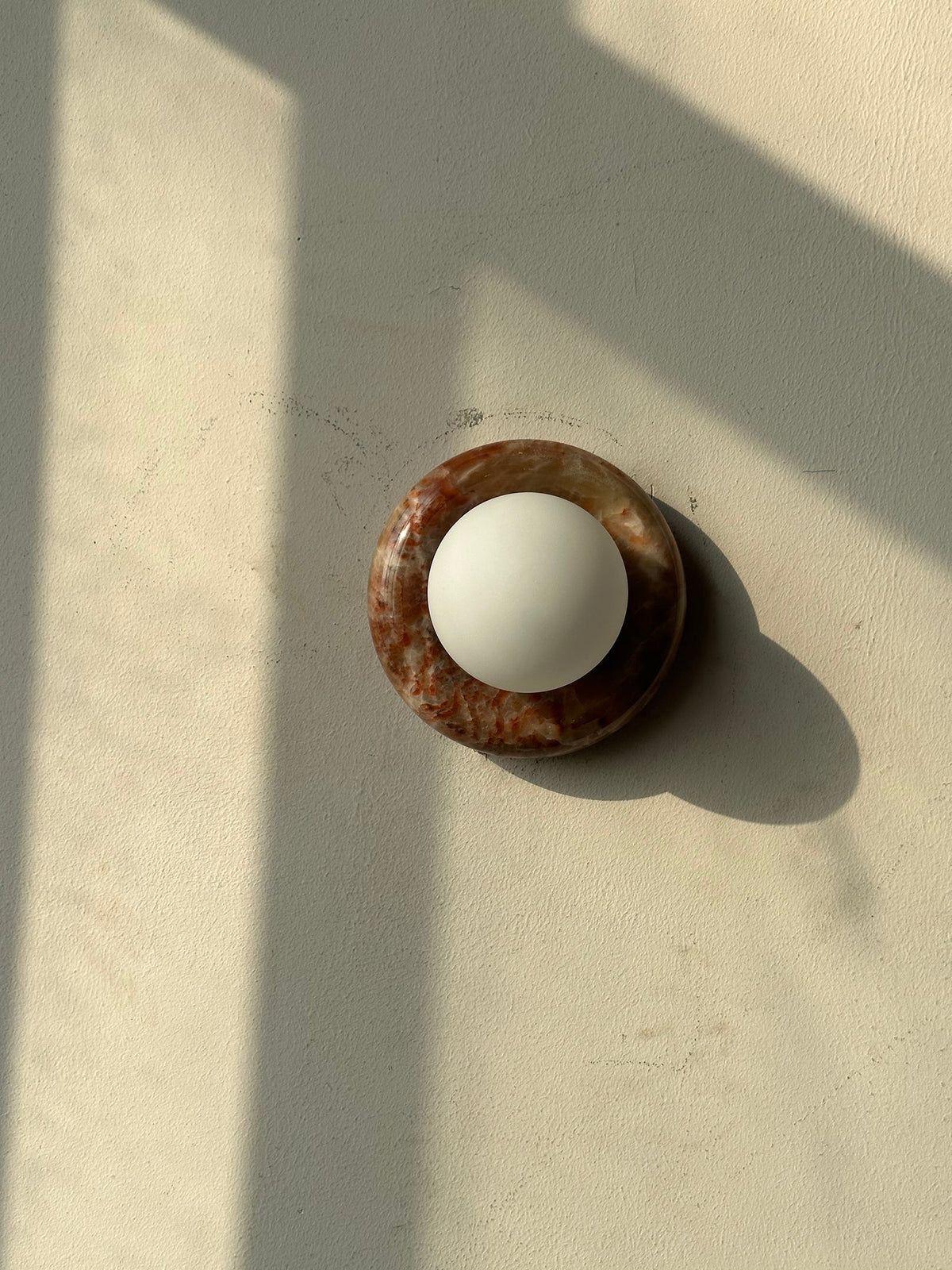 novi-jade-wall-lamp