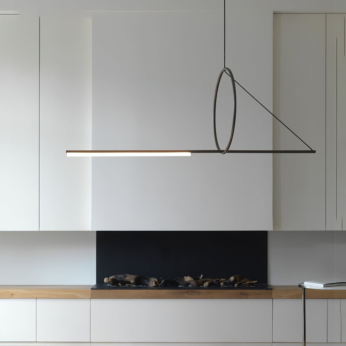 Cercle Trait Linear LED Pendant Light for Kitchen Island and Dining Room