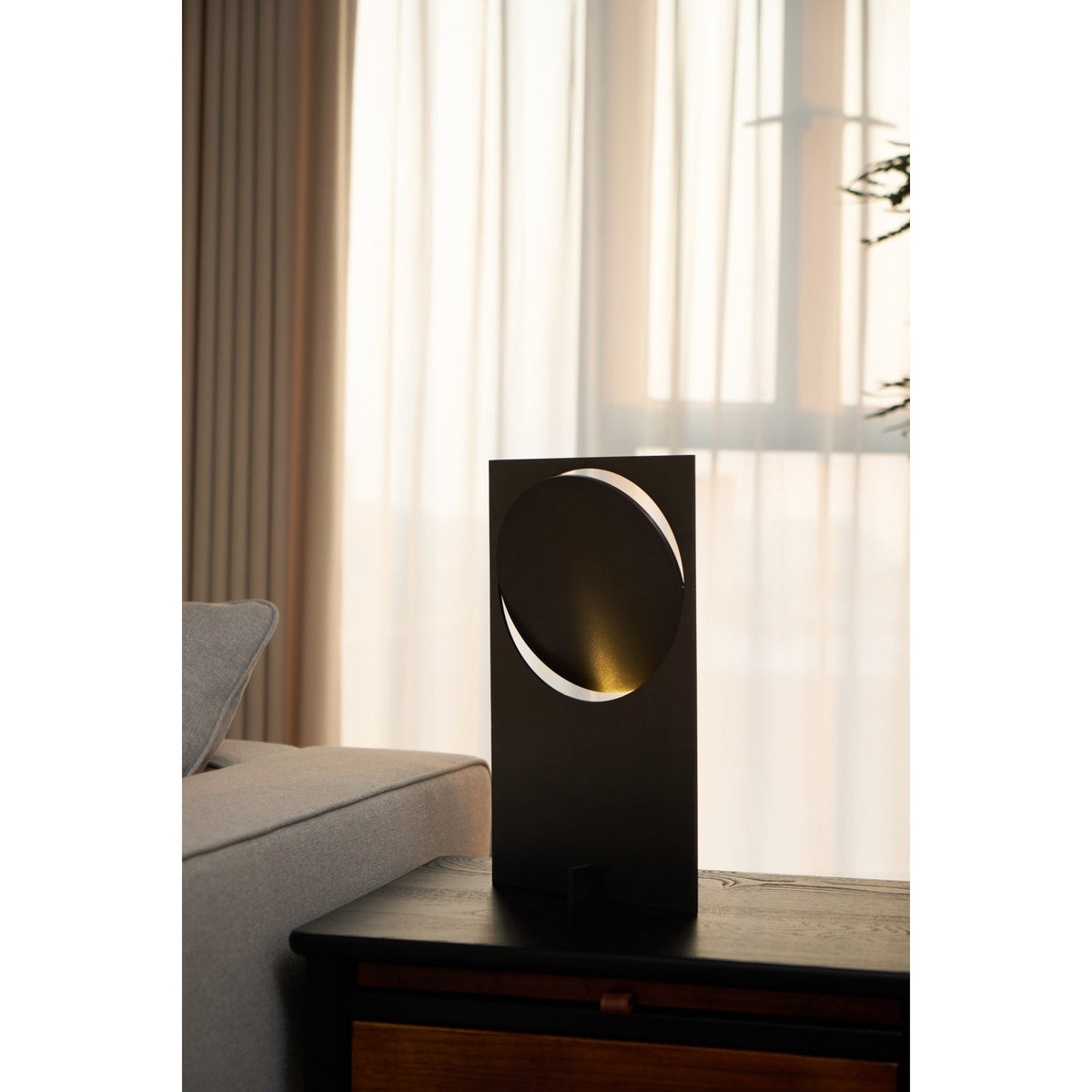 obj-01-table-lamp