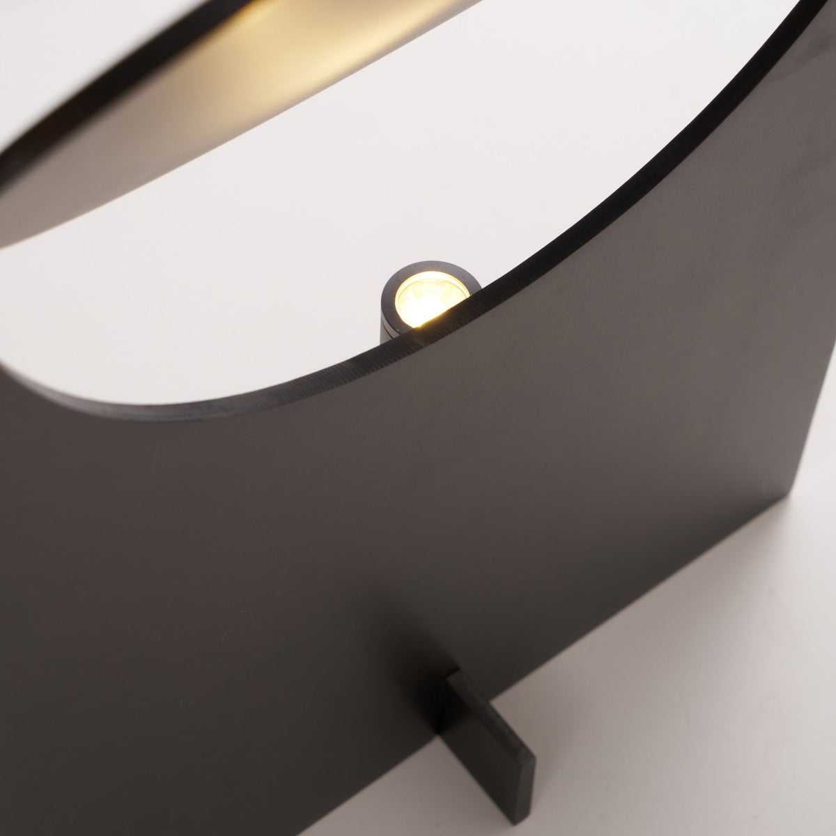 obj-01-table-lamp