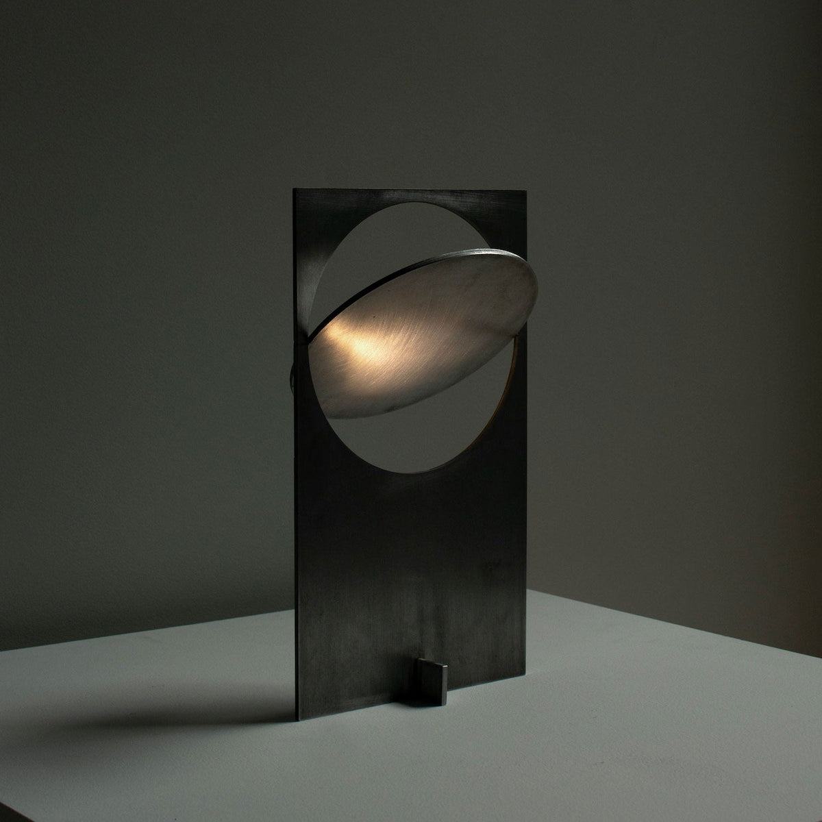 obj-01-table-lamp
