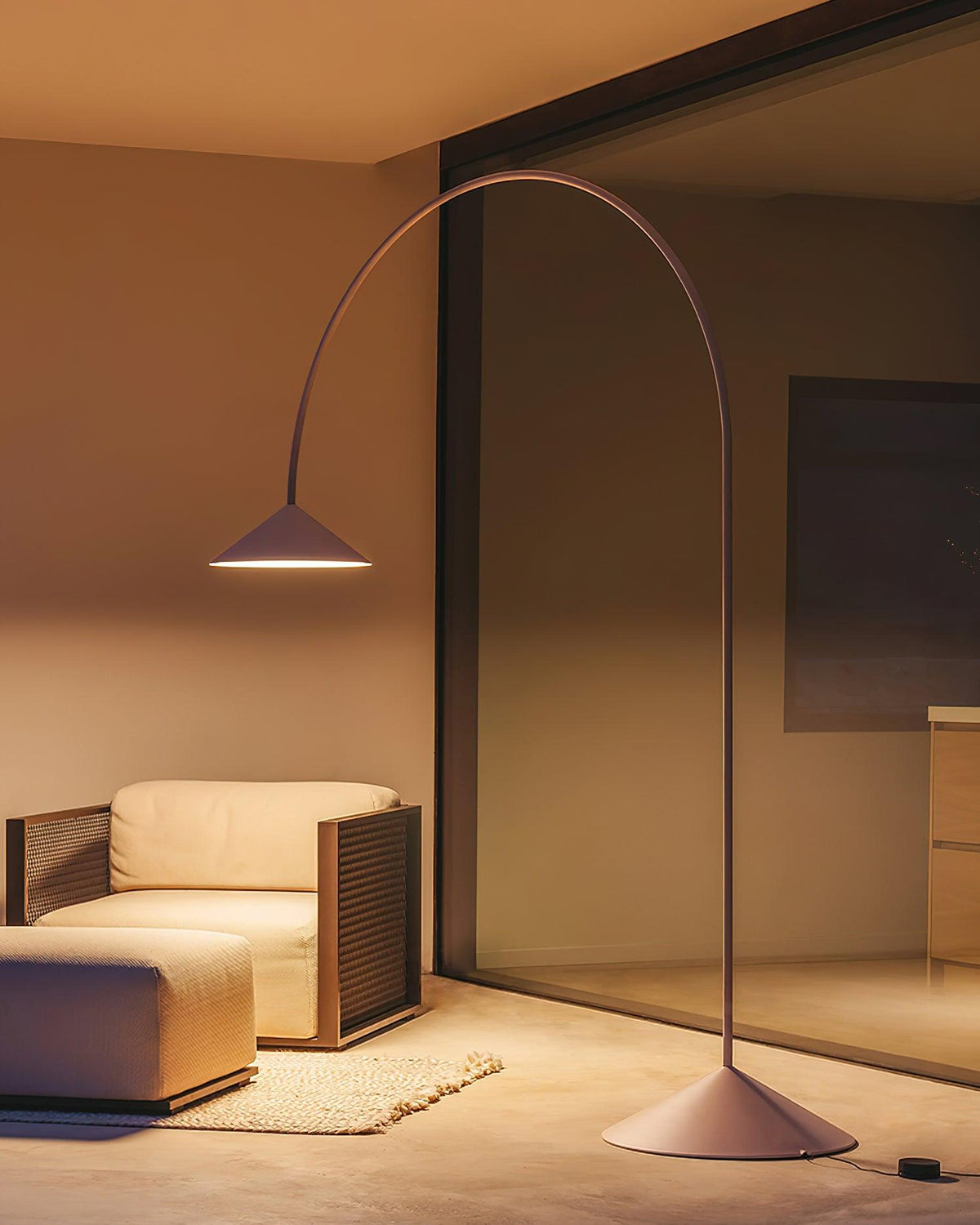 out-floor-lamp