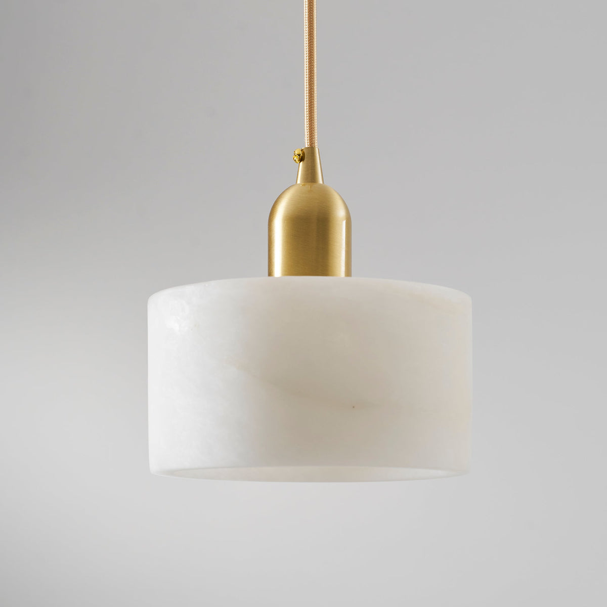 Odyssey Alabaster Pendant Light – Natural Stone & Brass Modern Hanging Lamp