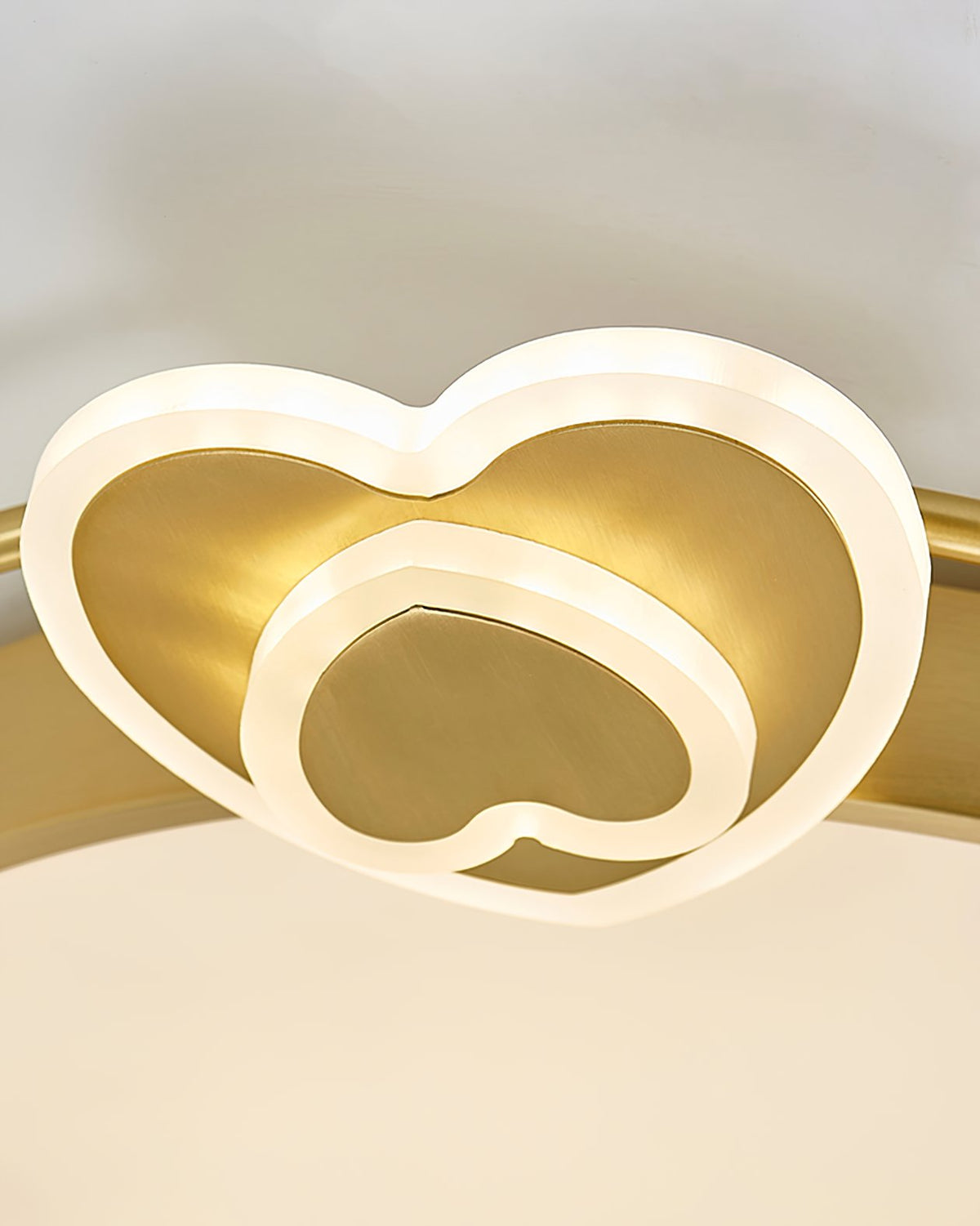 Olin Heart Ceiling Lamp